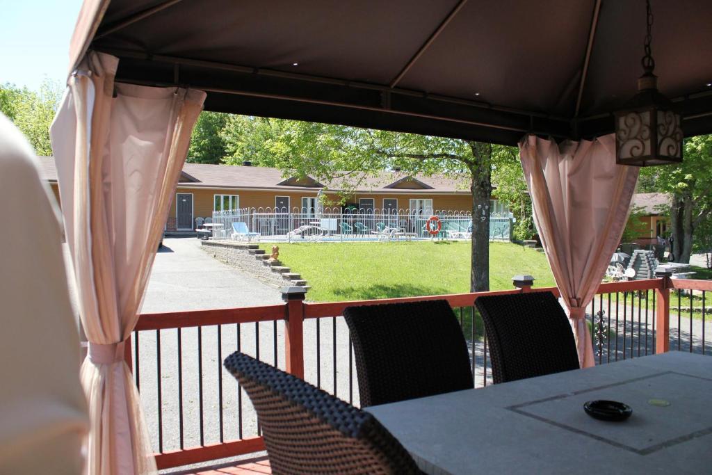Motel Et Camping Etchemin Lévis Exteriör bild