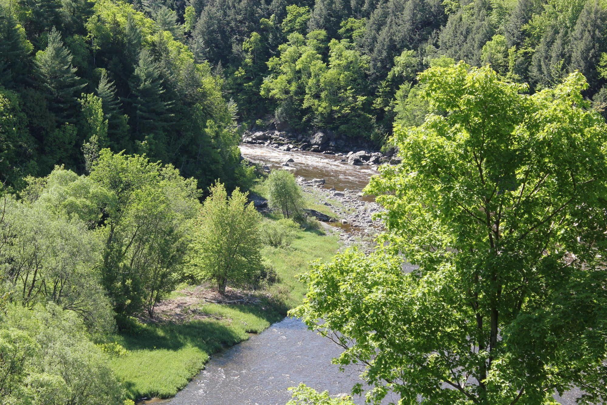 Motel Et Camping Etchemin Lévis Exteriör bild